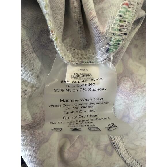 Title Nine Diamalete Shirt Dress Size Small Printed V Neck Geometric Golf Summer - Picture 11 of 12